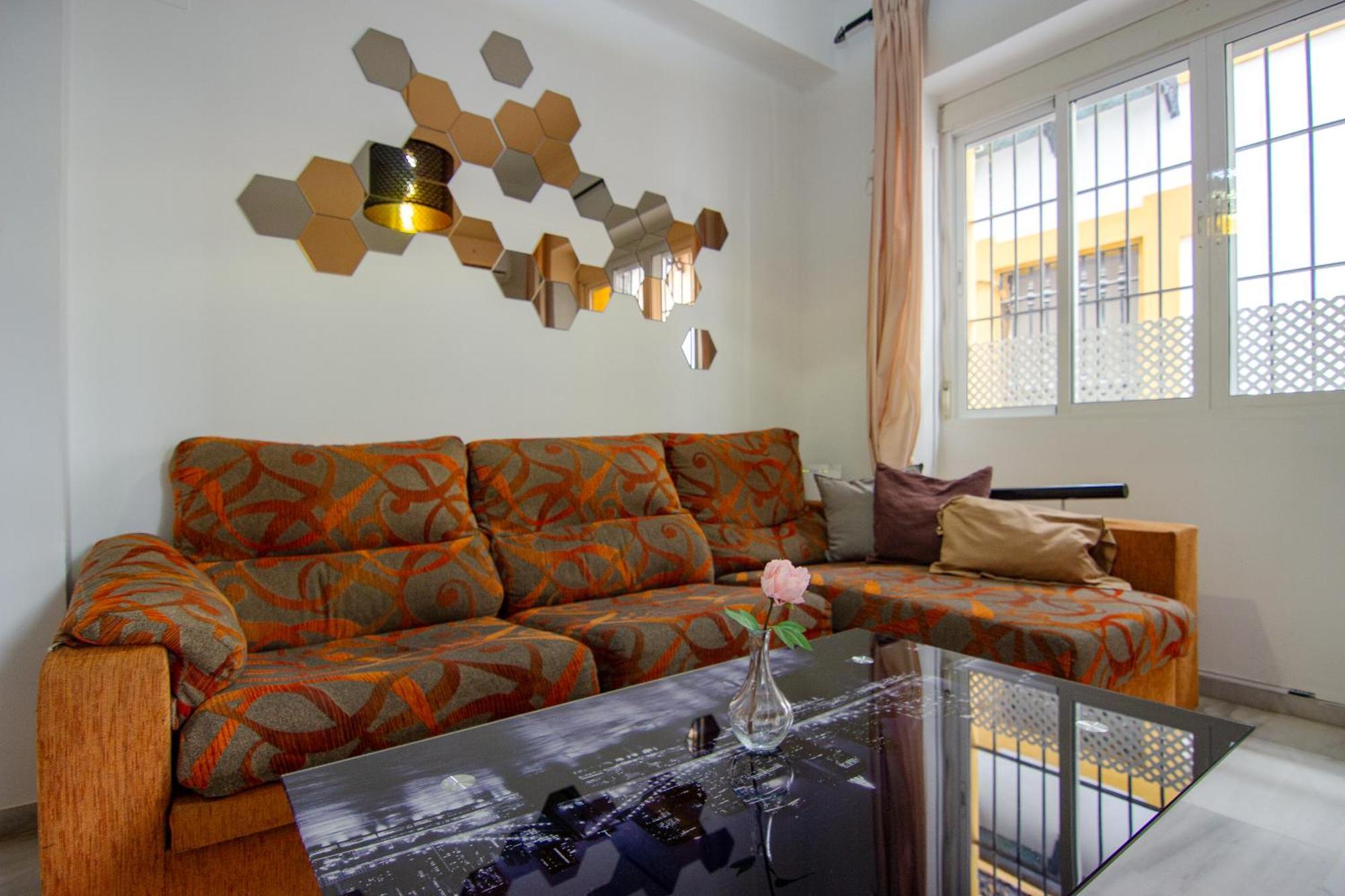 Rentalsevilla Apartamento Encantador En El Gran Poder מראה חיצוני תמונה